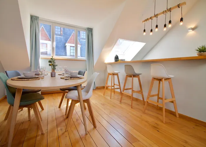 Heart Of Grand Place - Stunning 2Br Duplex