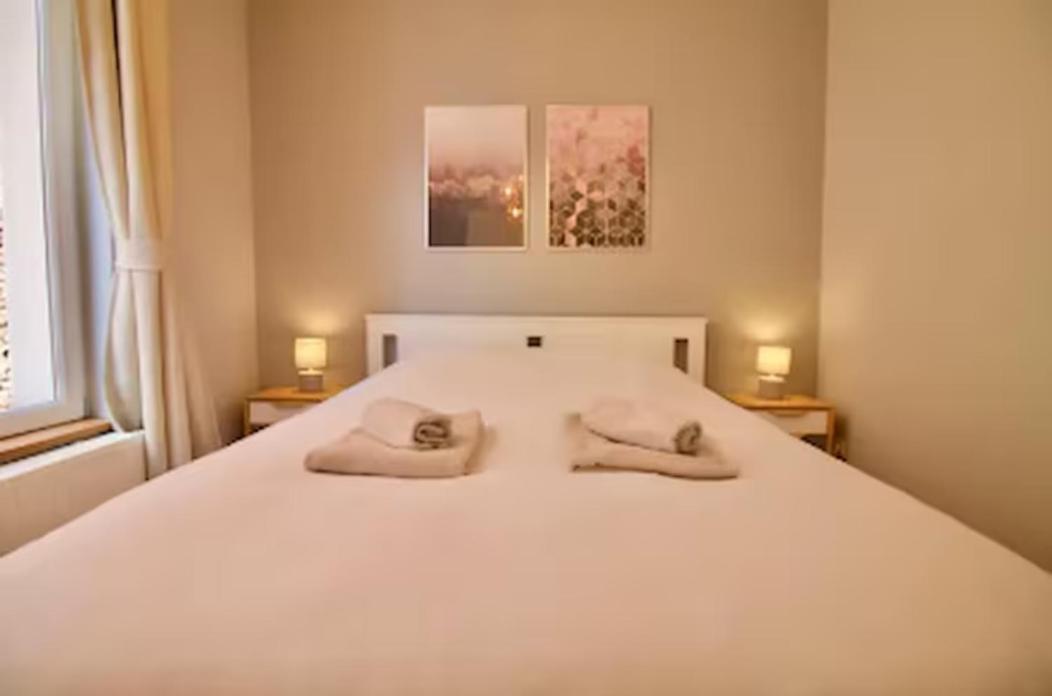 Heart Of Grand Place - Stunning 2br Duplex Apartment *