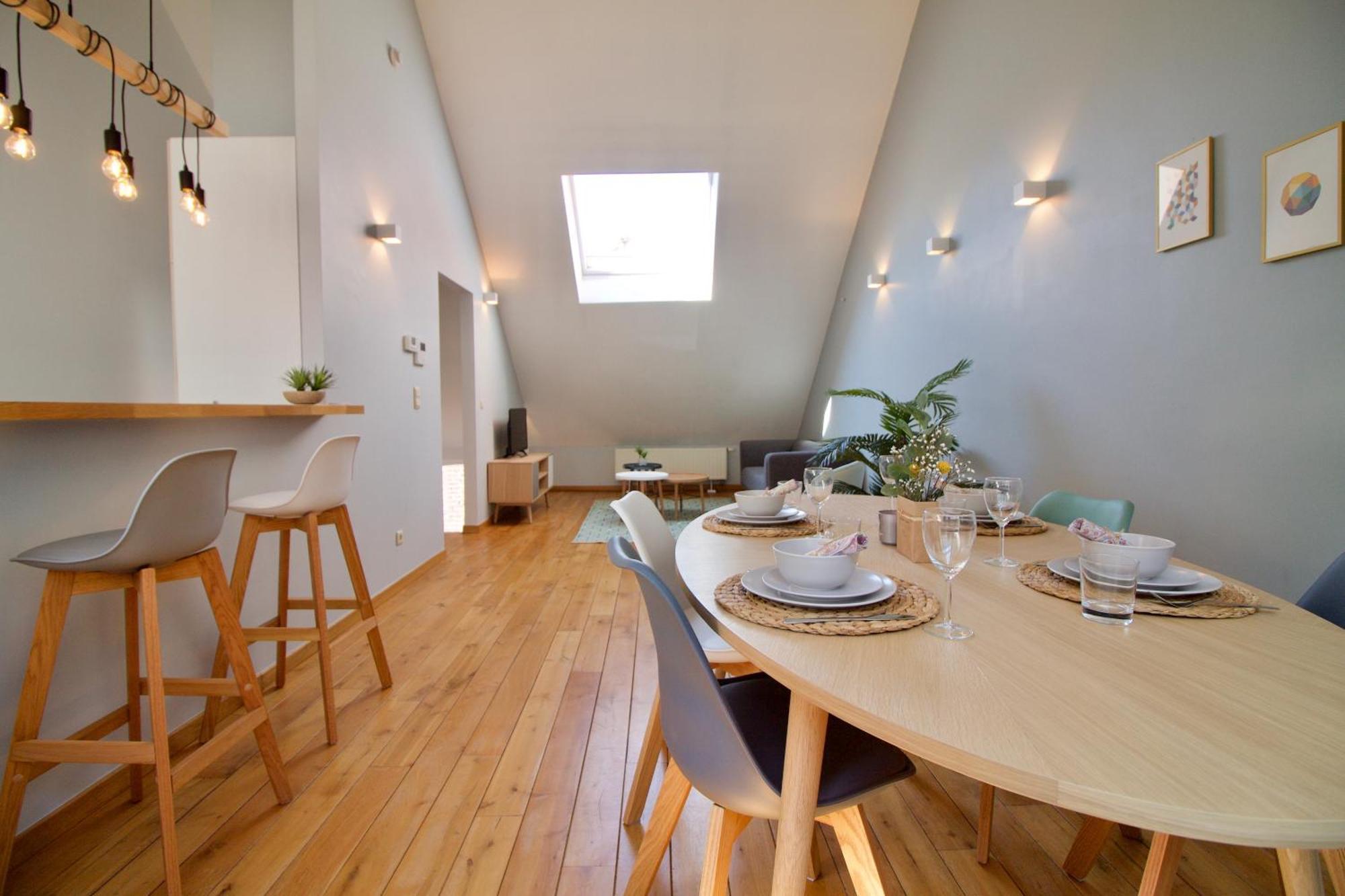 Heart Of Grand Place - Stunning 2br Duplex Brussels